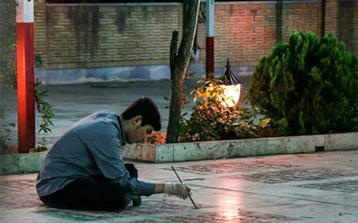 جهادگران سازمان دانش آموزی قم قبور شهدا را ترمیم می‌کنند