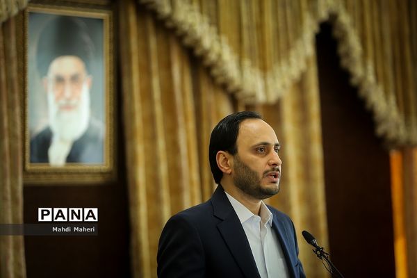 اولین نشست خبری سخنگوی دولت در سال ۱۴۰۲