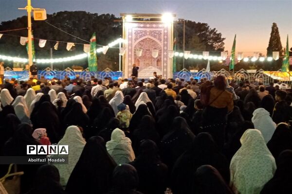 شب‌های رمضان در امامزاده سید مرتضی(ع) کاشمر