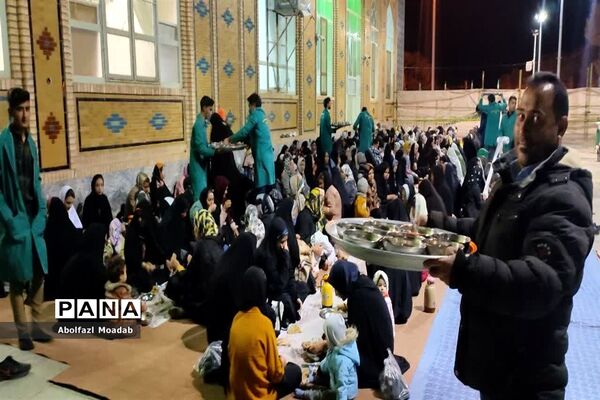 شب‌های رمضان در امامزاده سید مرتضی(ع) کاشمر