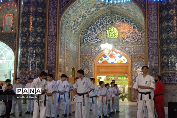 شب‌های رمضان در امامزاده سید مرتضی(ع) کاشمر
