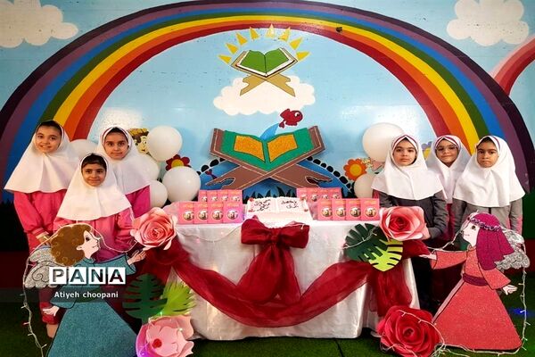برگزاری مراسم معنوی «جشن فرشته‌ها» در دبیرستان  فرشته‌های آسمانی