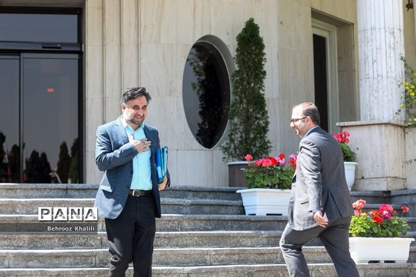 حاشیه جلسه هیات دولت