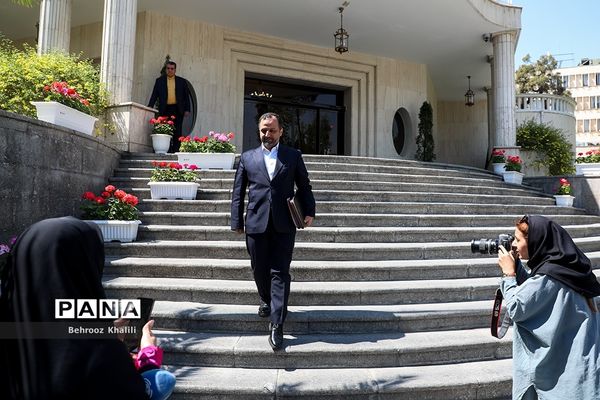 حاشیه جلسه هیات دولت