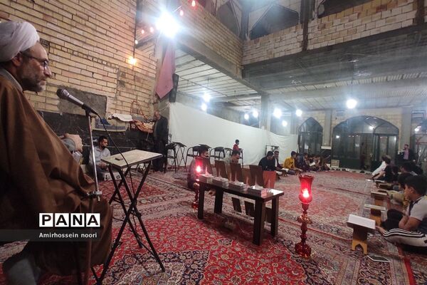 محفل انس با قرآن کریم به مناسبت ولادت امام حسن مجبتی(ع)