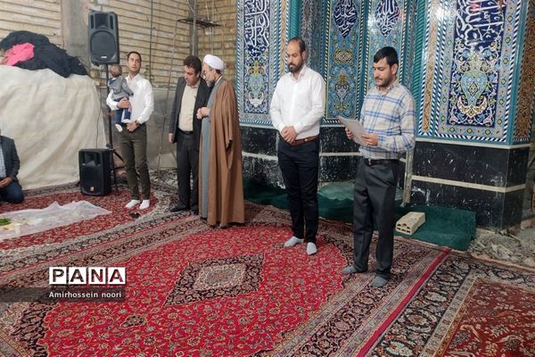 ضیافت افطاری و تجلیل از خیرین نیکوکاران در مسجد امام جعفر صادق(ع)