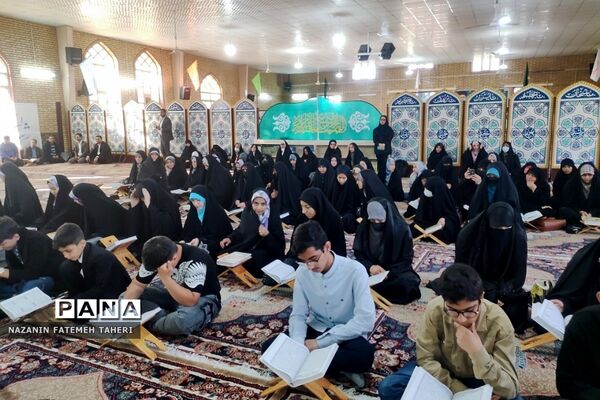 محفل انس با قرآن و تقدیر از حافظان و فعالان قرآنی در فشافویه