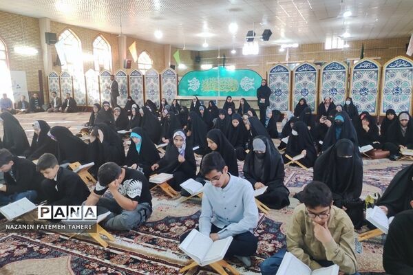 محفل انس با قرآن و تقدیر از حافظان و فعالان قرآنی در فشافویه