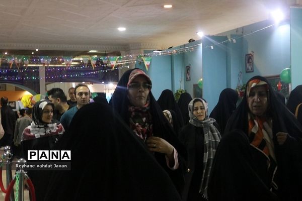 برگزاری پنجمین روز از نمایشگاه قرآن با استقبال پرشور خانواده ها و نوجوانان