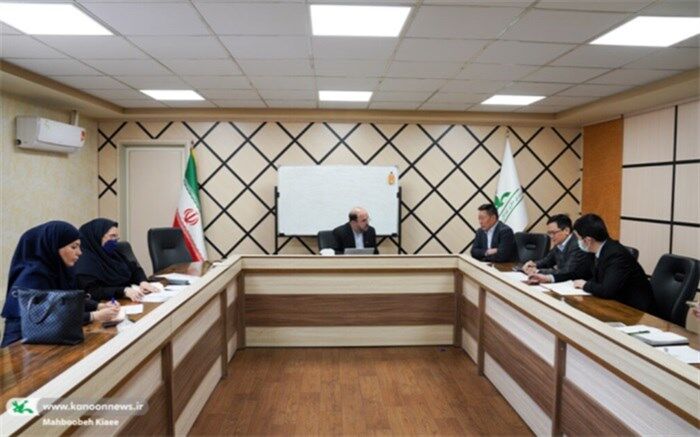 نوجوان ایرانی با فضانورد چینی در ایستگاه فضائی تیانگونگ گفت‌وگو می‌کند