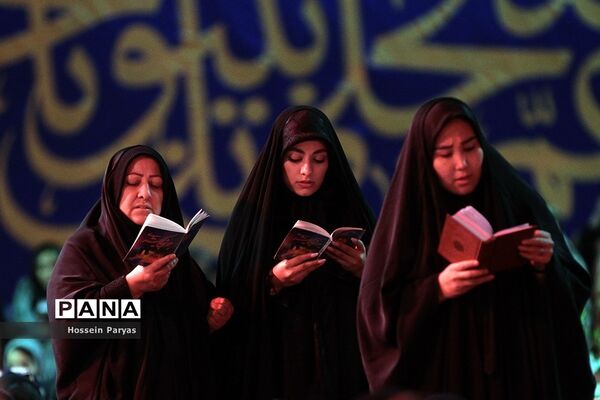 مراسم احیای شب بیست و یکم ماه رمضان در امام‌زاده صالح (ع)