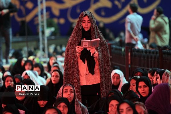 مراسم احیای شب بیست و یکم ماه رمضان در امام‌زاده صالح (ع)