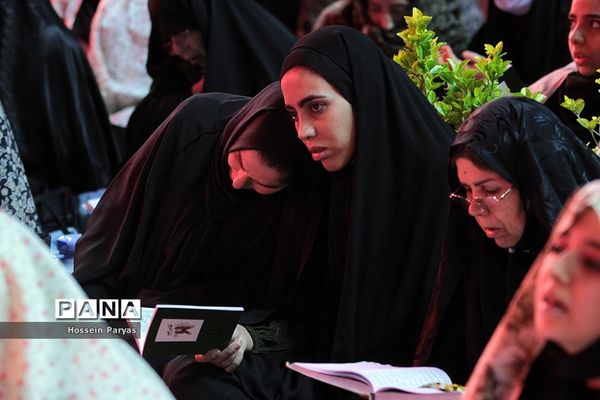 مراسم احیای شب بیست و یکم ماه رمضان در امام‌زاده صالح (ع)