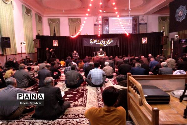 مراسم احیای شب‌های قدر در مسجد امام علی(ع)  کاشمر
