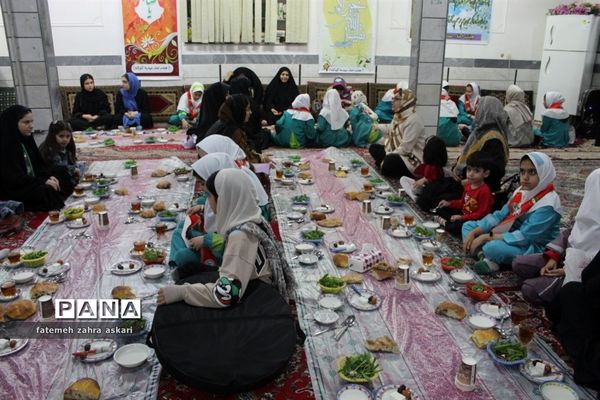 ضیافت همدلی در گلوگاه