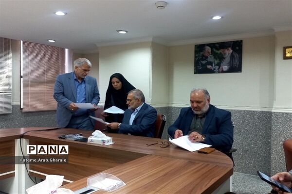حضور معاون پارلمان رئیس‌جمهوری در پایتخت گل و گیاه ایران