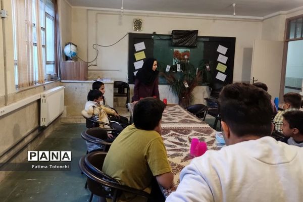 برگزاری کارگاه آموزشی بازی‌های فکری ویژه برگزیدگان المپیاد رویش ناحیه 3