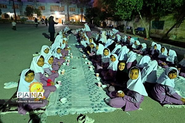 برگزاری جشن روزه اولی ها در دبستان دخترانه عفت ناحیه یک یزد