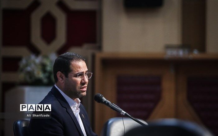 «صحرایی»؛ راه را می‌شناسد