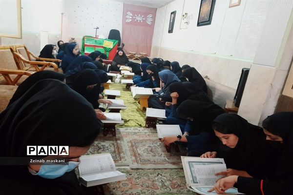 محفل انس با قرآن کریم در مدارس و مساجد ملارد