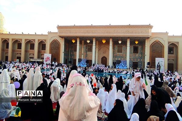 جشن بزرگ نمک پروردگان حسنی ویژه دختران روزه اولی ‌در شیراز