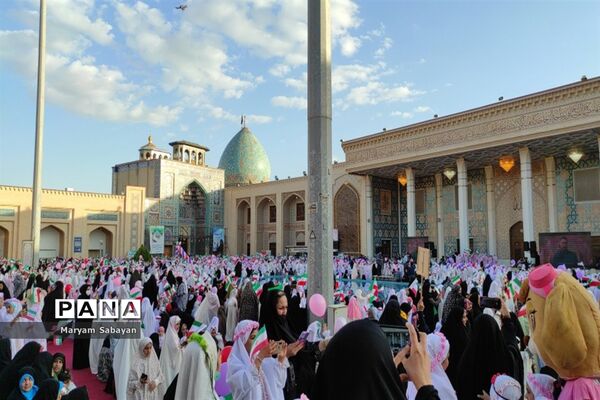 جشن بزرگ نمک پروردگان حسنی ویژه دختران روزه اولی ‌در شیراز