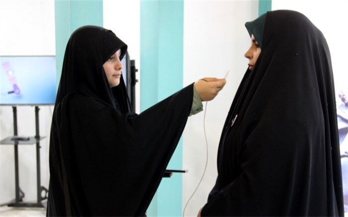تداعی صحنه‌های واقعه کربلا درذهن دهه هشتادی‌های سی‌امین نمایشگاه قرآن کریم