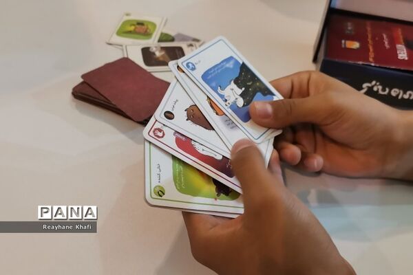 حال و هوای متفاوت غرفه دهه هشتادی‌ها در سی‌امین نمایشگاه بین‌المللی قرآن‌کریم