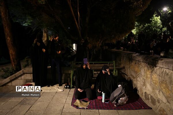 احیای شب نوزدهم ماه رمضان در دانشگاه تهران