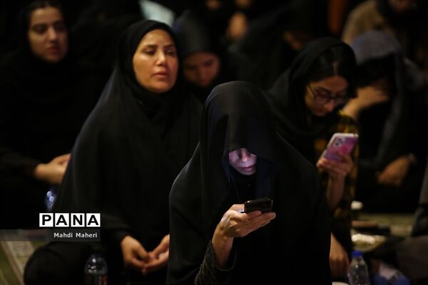احیای شب نوزدهم ماه رمضان در دانشگاه تهران