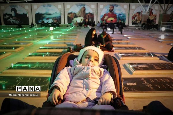 احیای شب اول قدر در گلزار شهدای تبریز