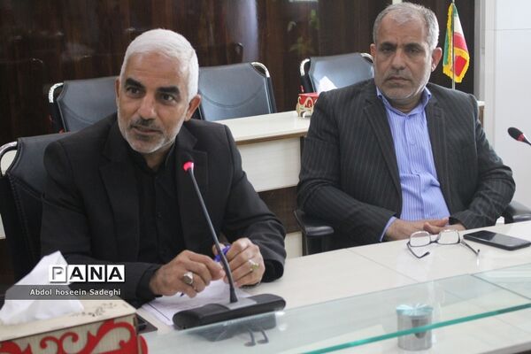 نشست کمیته مدیریت فوریت های آموزش و پرورش و پدافند غیر عامل  اداره کل آموزش و پرورش استان بوشهر