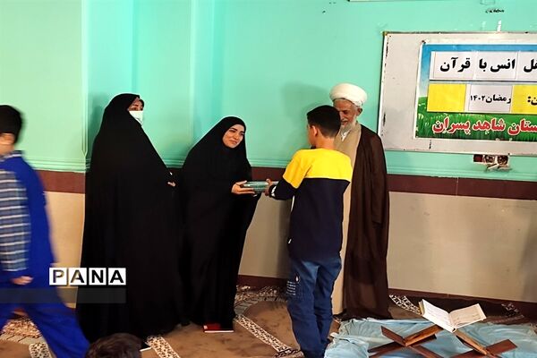 مراسم کاروان قرآنی نور در قائمشهر