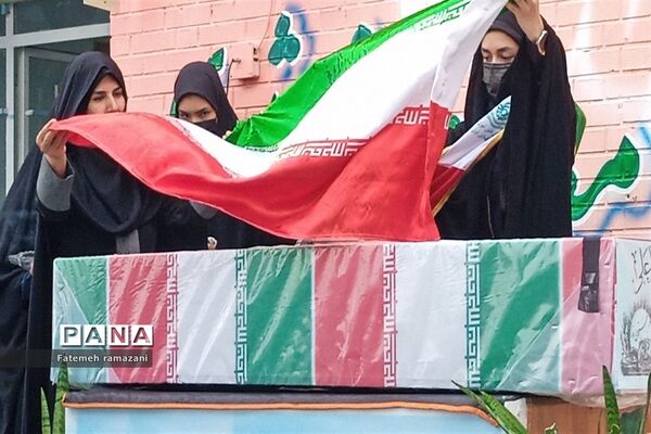 وداع با پیکر شهید گمنام در مدارس ملارد