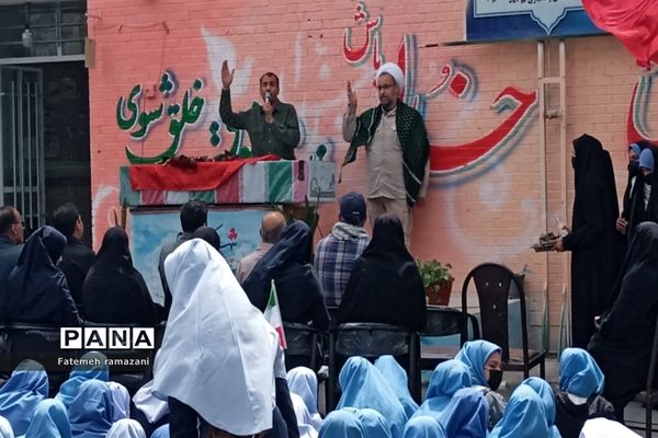 وداع با پیکر شهید گمنام در مدارس ملارد