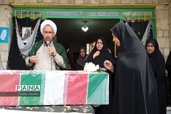 وداع با پیکر شهید گمنام در مدارس ملارد