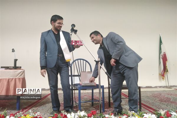 برگزاری دوره آموزشی_توجیهی بازی‌های فکری در ابرکوه