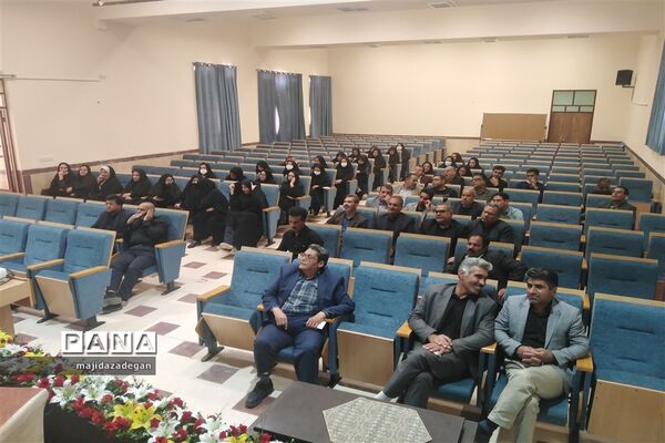 برگزاری دوره آموزشی_توجیهی بازی‌های فکری در ابرکوه