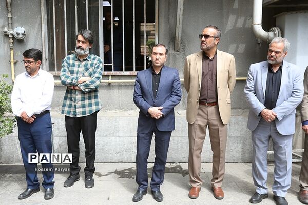 تشییع پیکر شهید گمنام در ساختمان علاقه‌مندان وزارت آموزش و پرورش