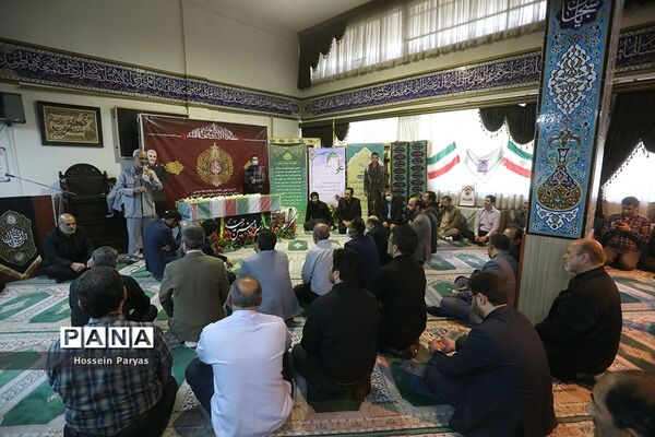 تشییع پیکر شهید گمنام در ساختمان علاقه‌مندان وزارت آموزش و پرورش