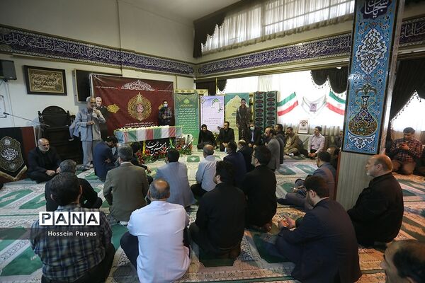تشییع پیکر شهید گمنام در ساختمان علاقه‌مندان وزارت آموزش و پرورش