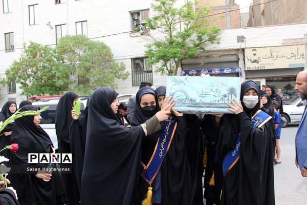 مراسم تشییع پیکر مطهرشهدای گمنام در واحدهای آموزشی اسلامشهر