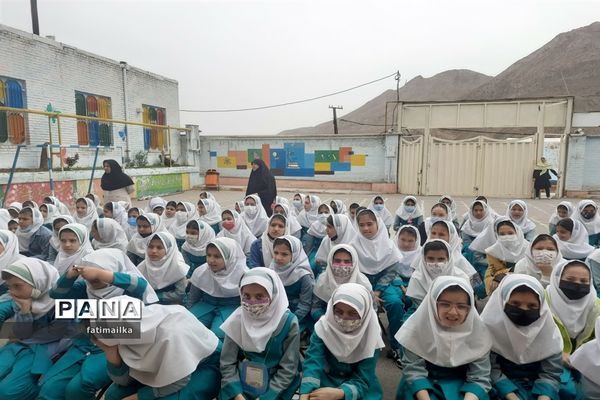 برگزاری مراسم شهادت حضرت علی ( ع) در مدرسه پروین اعتصامی شهرستان فیروزکوه