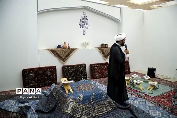 بازدید اعضای سازمان دانش‌آموزی شهر تهران از سی امین دوره نمایشگاه بین المللی قرآن کریم