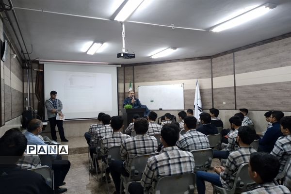 آغاز تعامل مدارس منطقه ۱۵ جهت برگزاری آزمون‌های مدارس نمونه دولتی