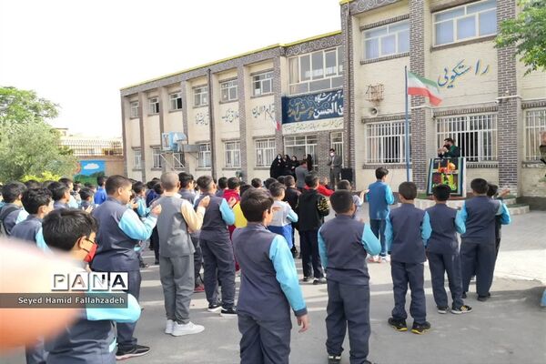 مراسم عزاداری شهادت امام علی(ع) در دبستان حضرت قاسم ابن الحسن ناحیه یک یزد