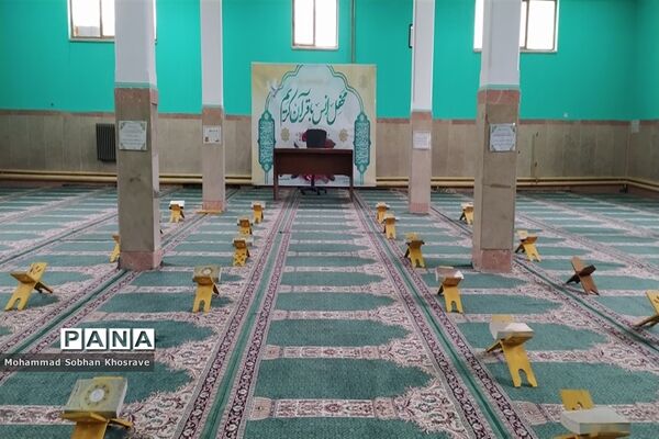 محفل انس قرآن در مدارس ملارد