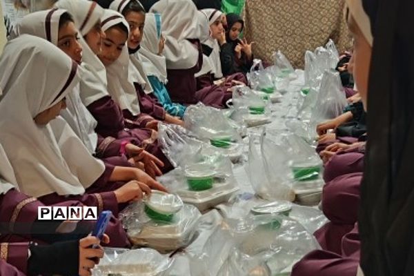 برگزاری مراسم شهادت حضرت علی(ع) در دبستان حضرت زهرا(س)‌یک رودهن