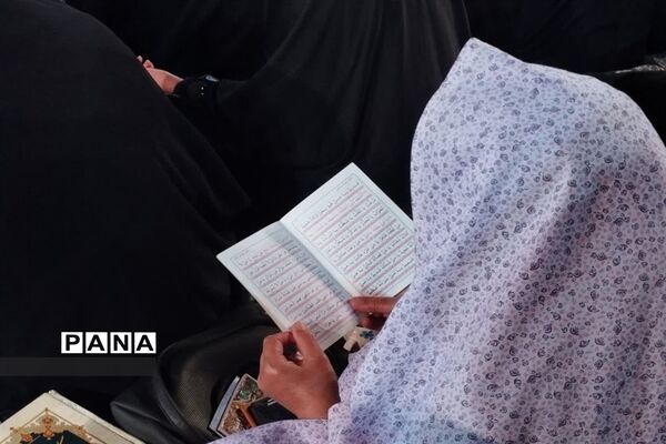شب قدر در آستان مقدس حضرت محمد هلال ابن علی (ع) آران وبیدگل