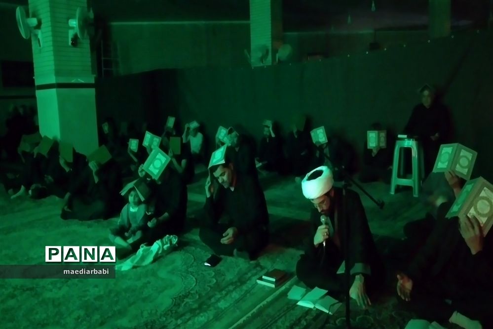 مراسم  شب قدر درمسجد قلعه خواجه جوادآباد
